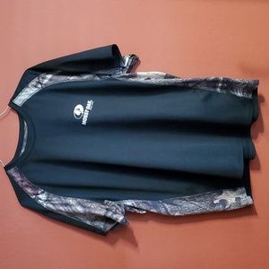 Mens extra large Mossy Oak shirt